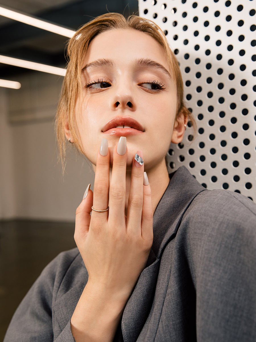 Half Moon(ハーフムーン) - FINGER SUIT(フィンガースーツ)ネイルチップ