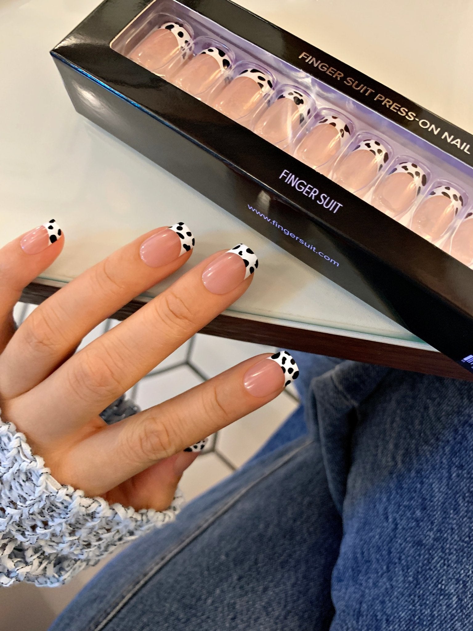 Dalmatian(ダルメシアン) - FINGER SUIT(フィンガースーツ)ネイルチップ