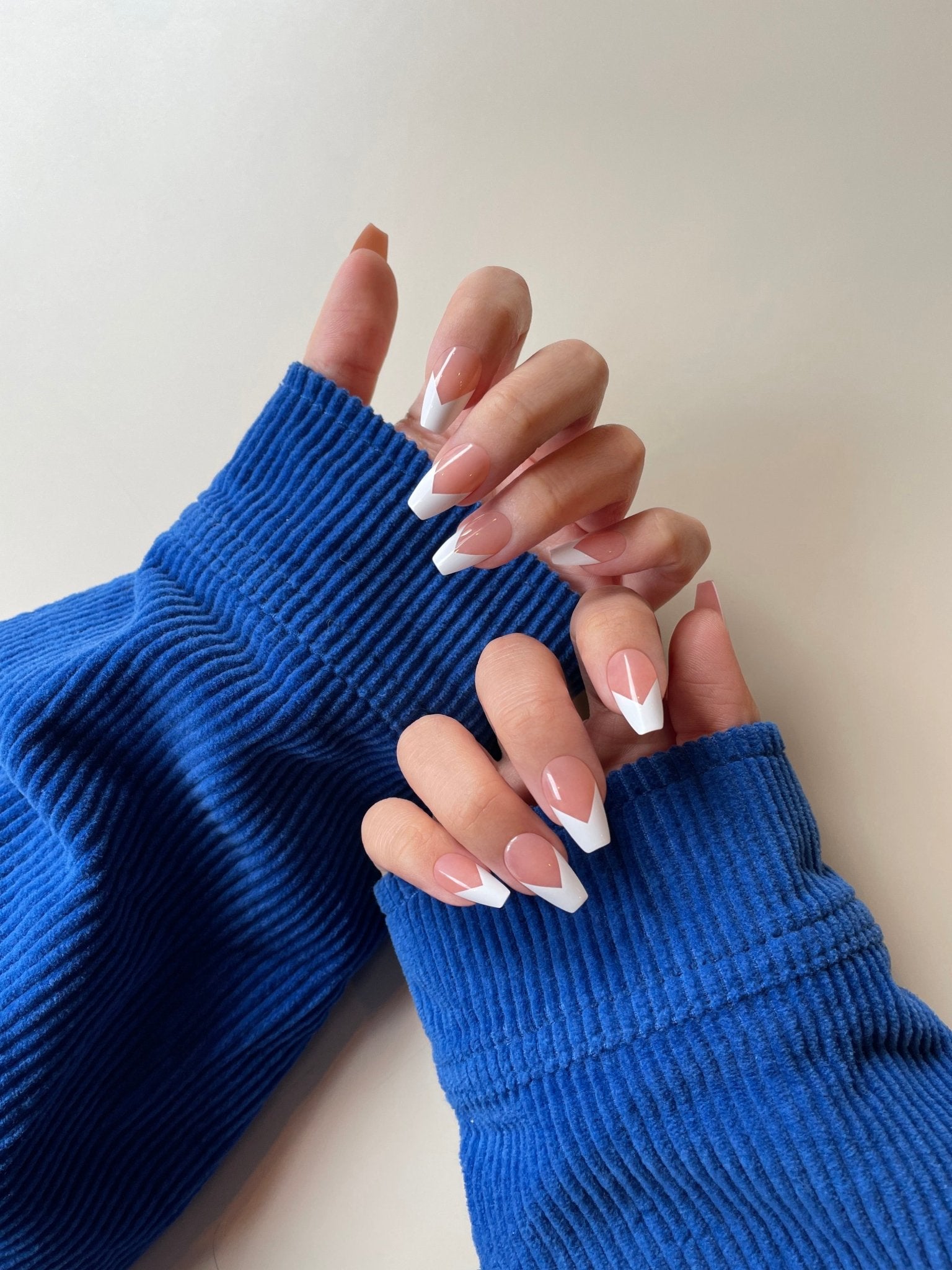 【Kep1er 着用】White Space(ホワイトスぺース) - FINGER SUIT(フィンガースーツ)ネイルチップ