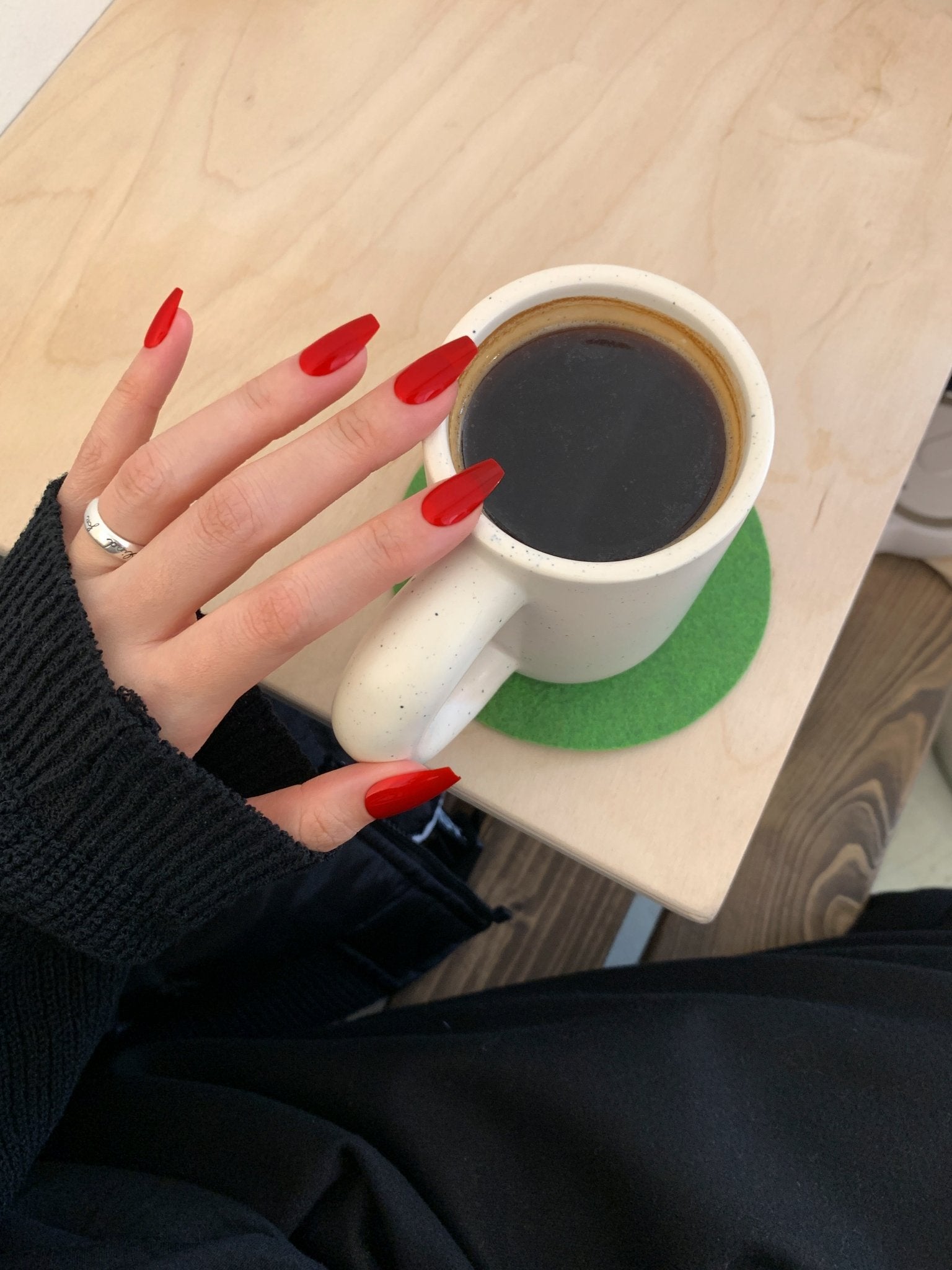 Cherry Syrup(チェリーシロップ) - FINGER SUIT(フィンガースーツ)ネイルチップ