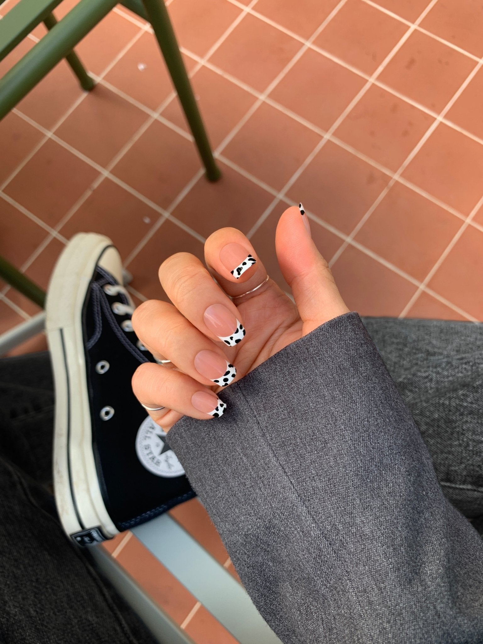 Dalmatian(ダルメシアン) - FINGER SUIT(フィンガースーツ)ネイルチップ