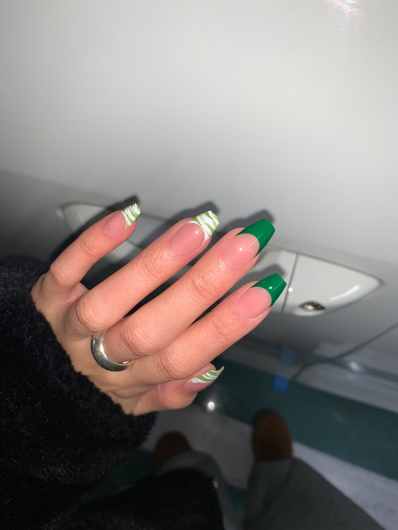 Must Have Green(マストハブグリーン) - FINGER SUIT(フィンガースーツ)ネイルチップ