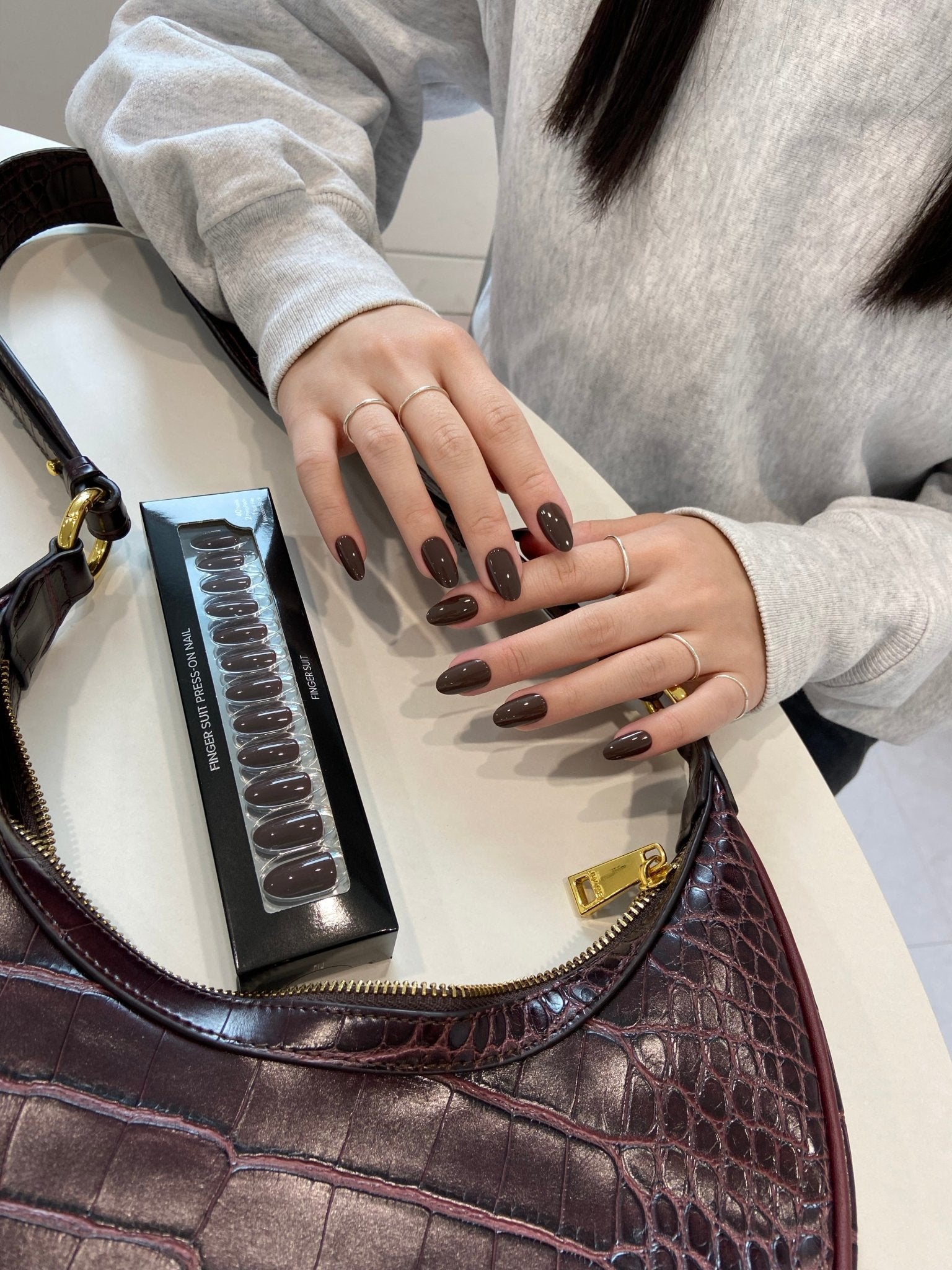 Chocolate Brown(チョコレートブラウン) - FINGER SUIT(フィンガースーツ)ネイルチップ