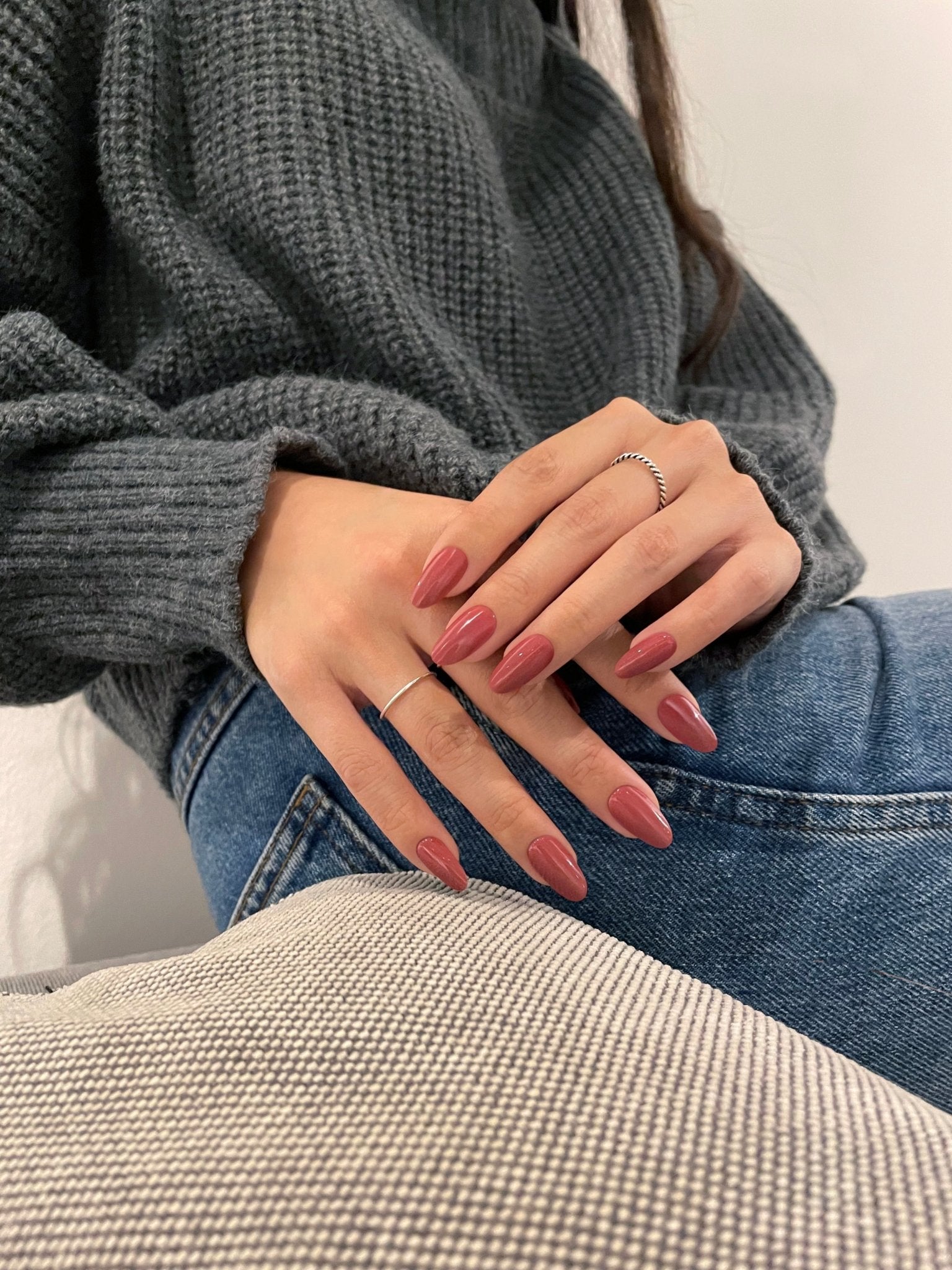 Brick Red(ブリックレッド) - FINGER SUIT(フィンガースーツ)ネイルチップ