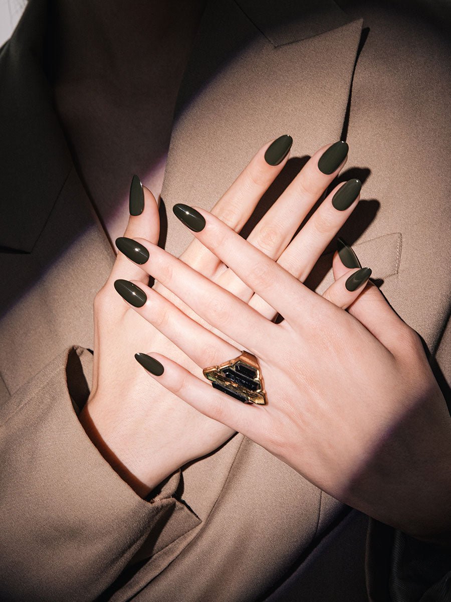 【クリスタル着用】Deep Khaki(ディープカーキ) - FINGER SUIT(フィンガースーツ)ネイルチップ