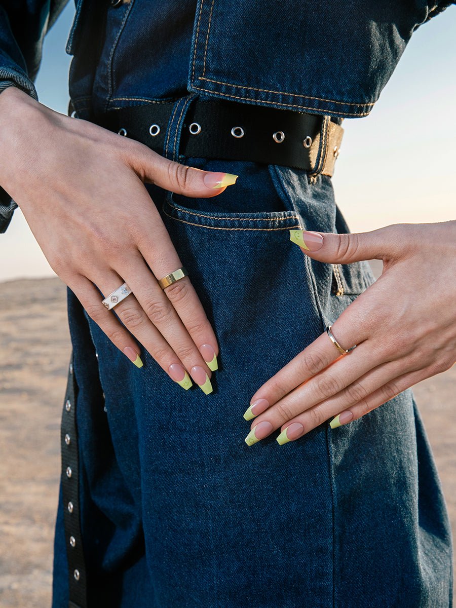 Instant Happiness(インスタントハピネス) - FINGER SUIT(フィンガースーツ)ネイルチップ