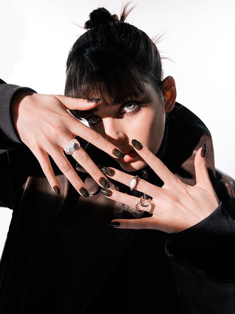 Lights(ライト) - FINGER SUIT(フィンガースーツ)ネイルチップ