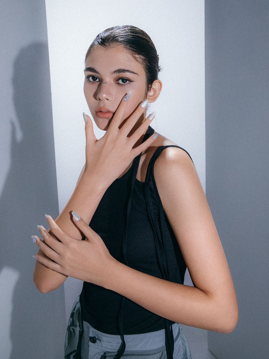 Frozen Pebble(フローズンペブル) - FINGER SUIT(フィンガースーツ)ネイルチップ