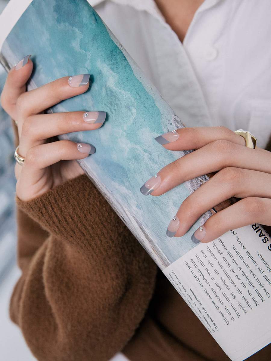 Greyhound(グレーハウンド) - FINGER SUIT(フィンガースーツ)ネイルチップ