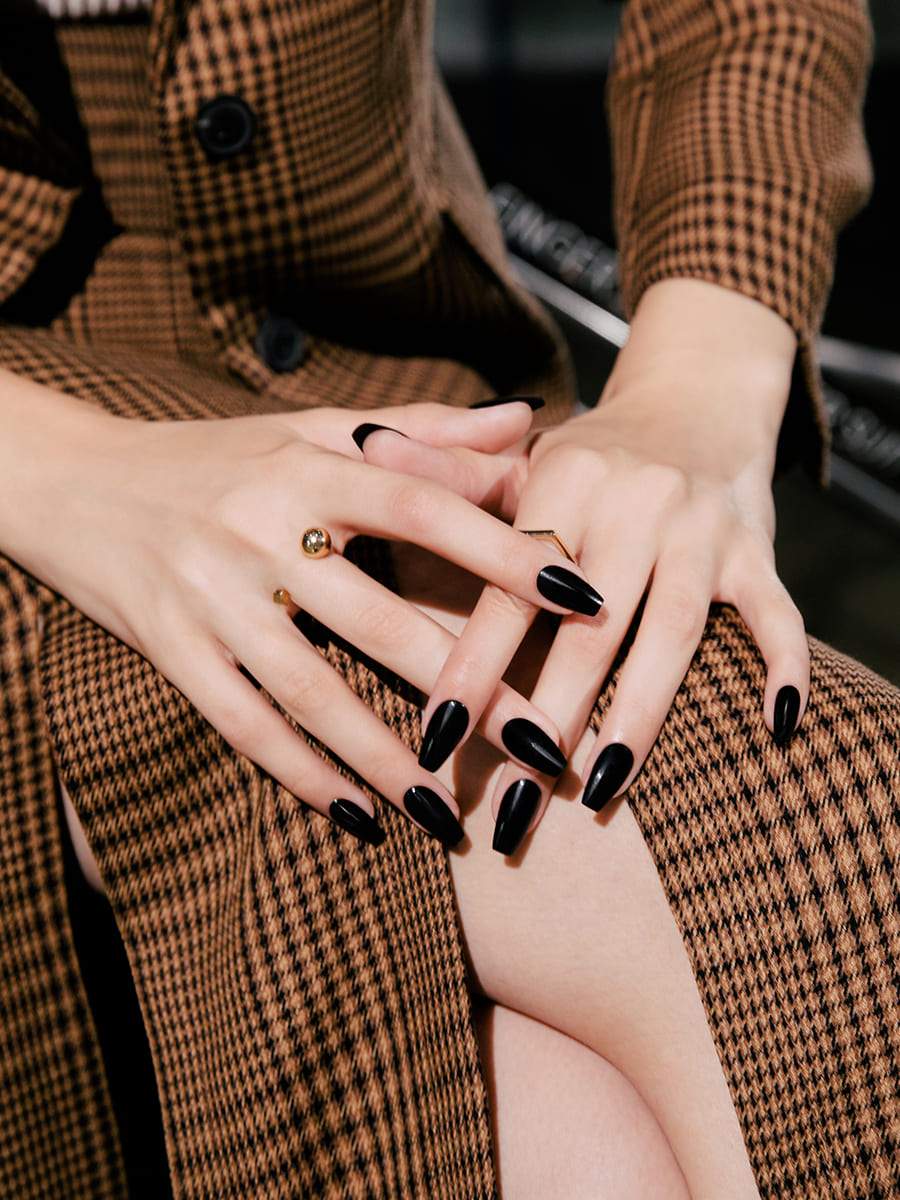 Perfect Black(バレリーナ)(パーフェクトブラック(バレリーナ)) - FINGER SUIT(フィンガースーツ)ネイルチップ