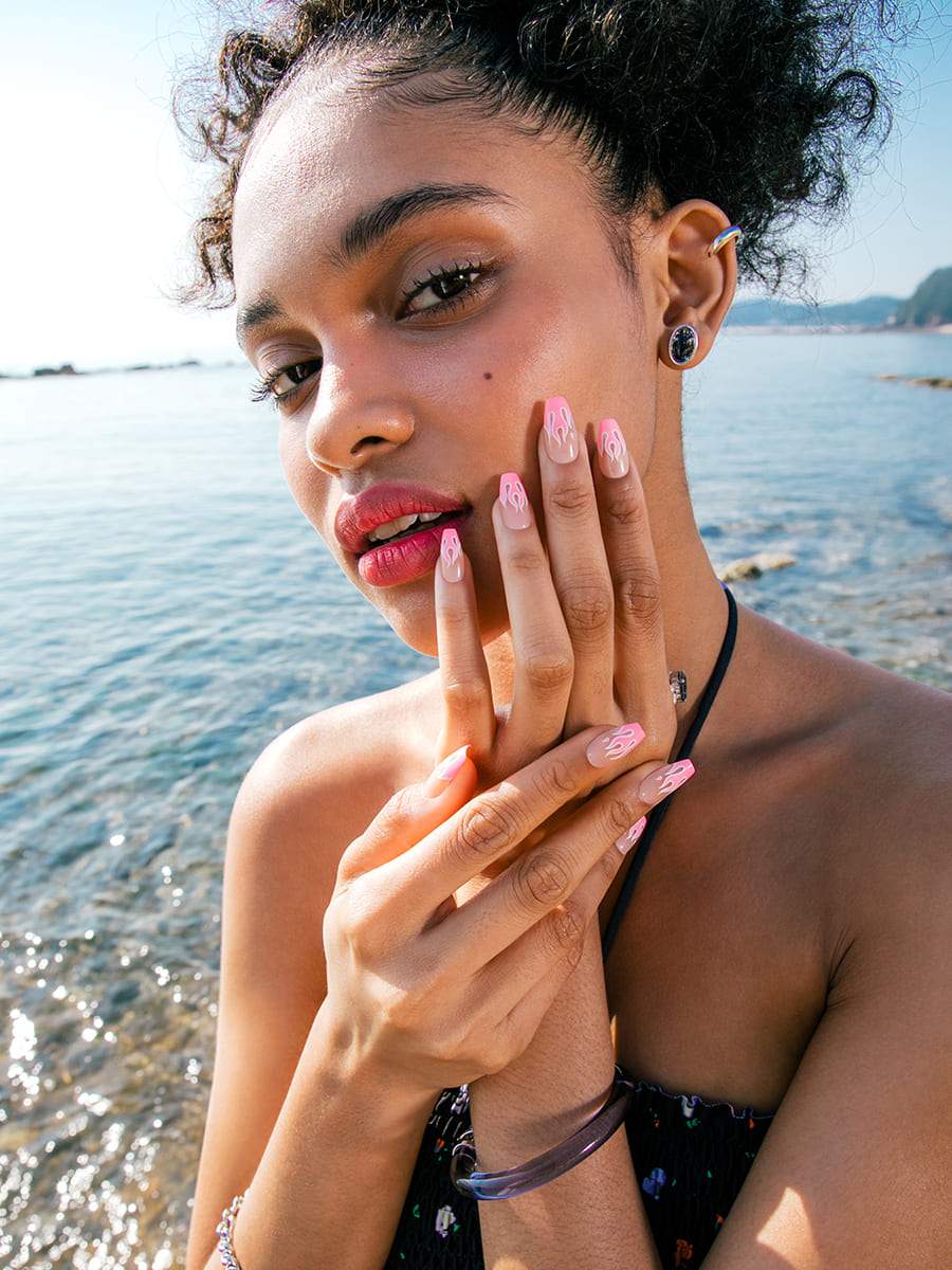 【Kep1er 着用】Sweet Flame(スイートフレーム) - FINGER SUIT(フィンガースーツ)ネイルチップ